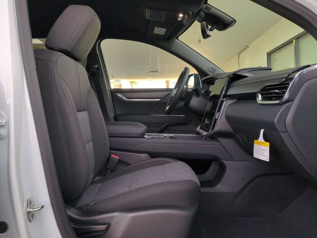 2026 GMC Acadia Elevation - Photo 33