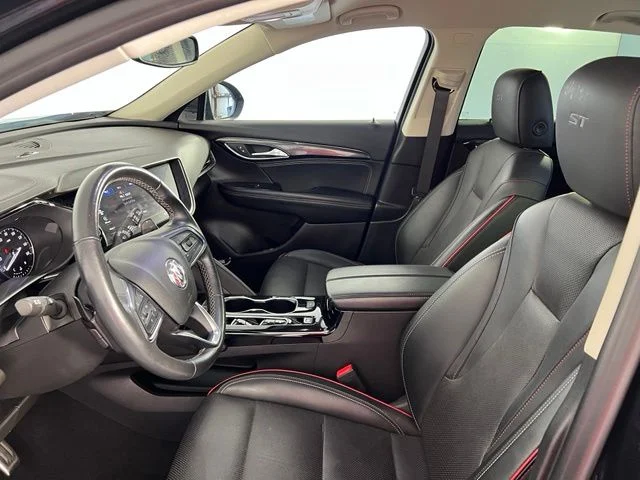 Used 2022 Black Buick Essence image 10