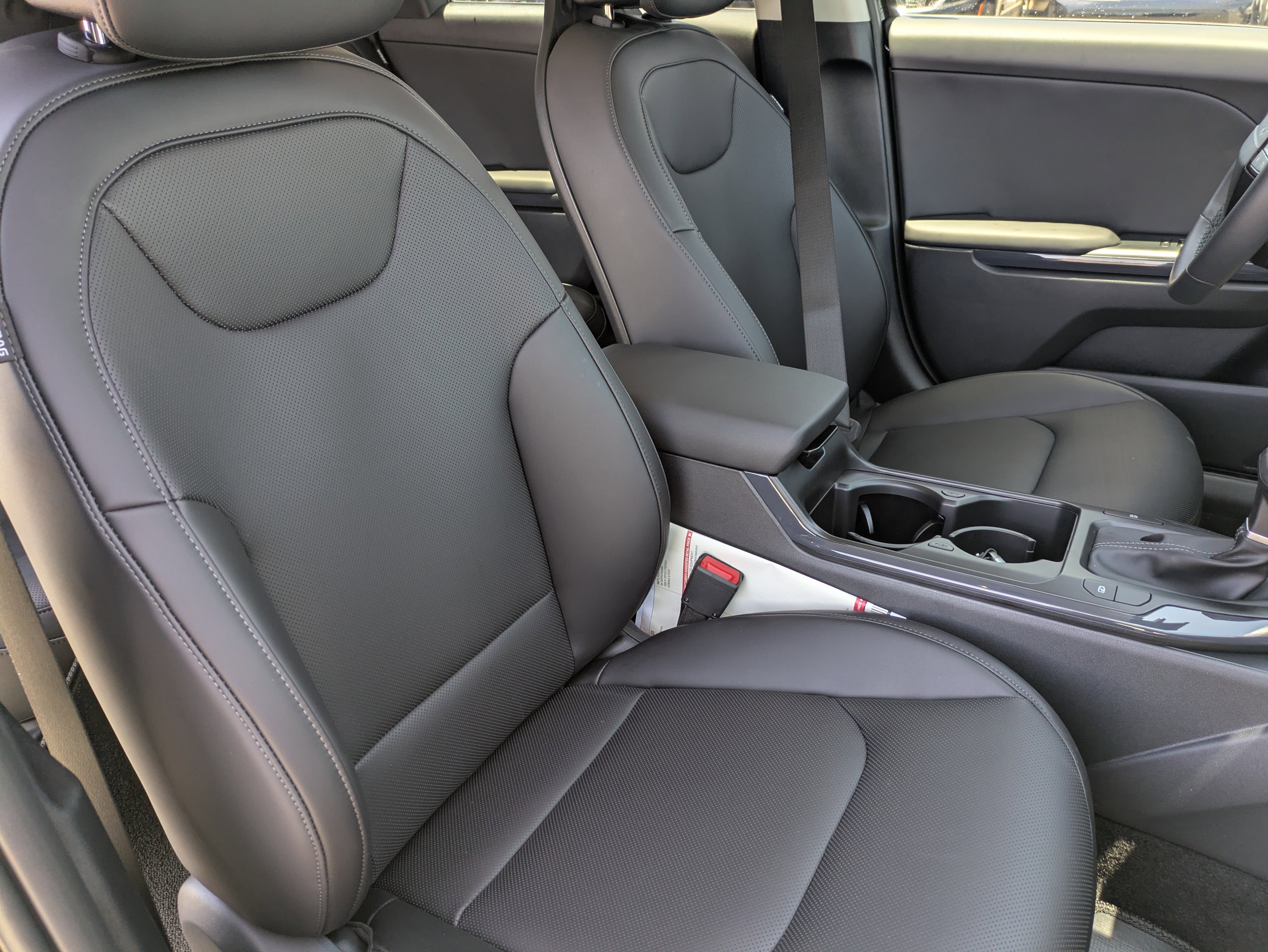 New 2026 Aurora Black Pearl Kia EX image 11