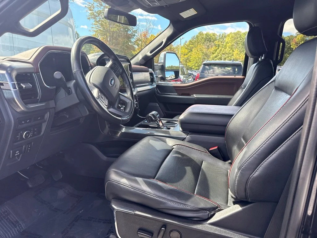 Used 2022 Black Ford Lariat image 3