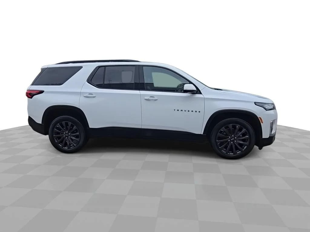 2023 Chevrolet Traverse RS - Photo 9