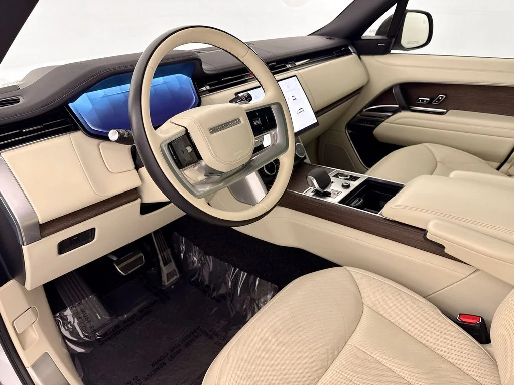 Certified Used 2023 White Land Rover SE image 9