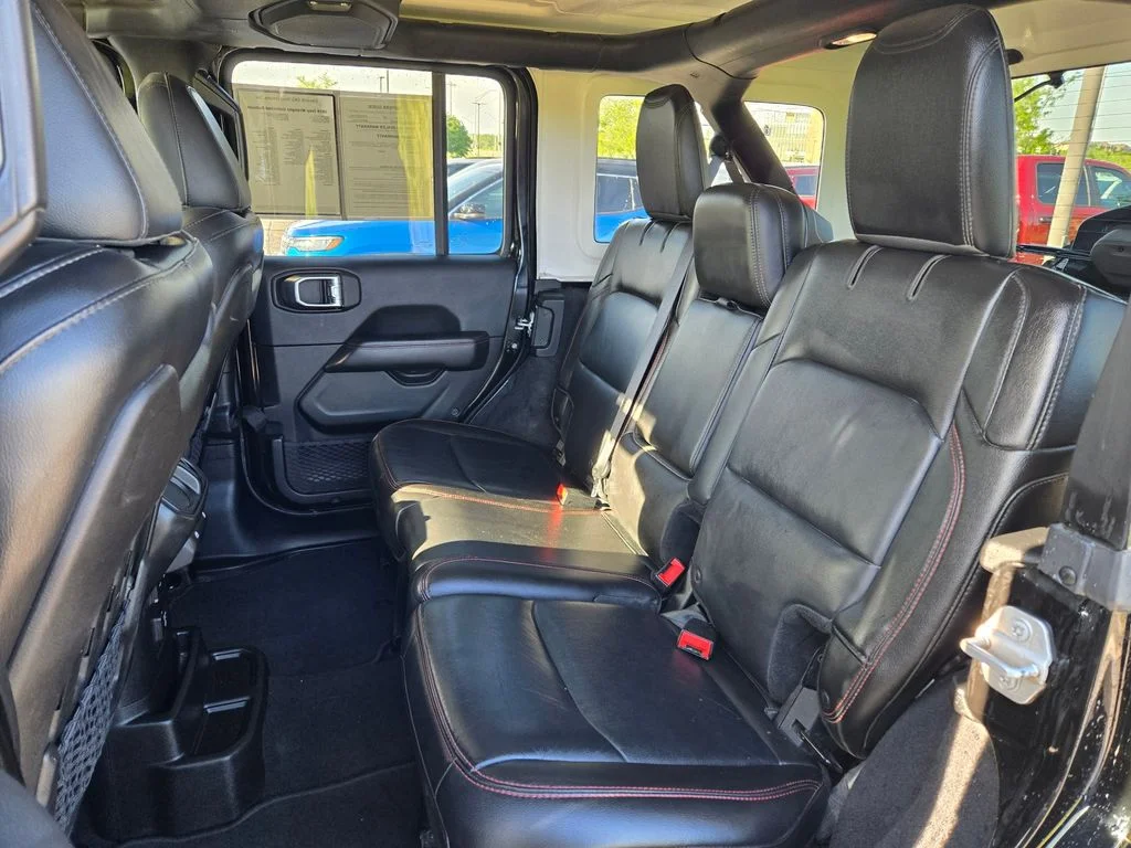 Used 2018 Black Jeep Unlimited Rubicon image 31