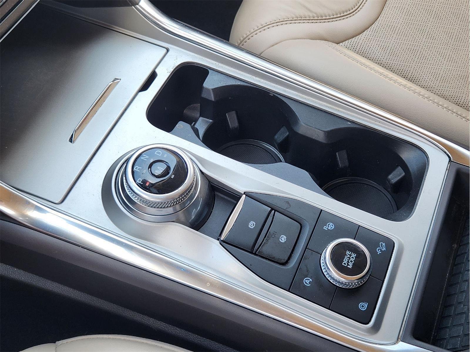 Used 2021 Star White Metallic Tri-Coat Ford Platinum image 19