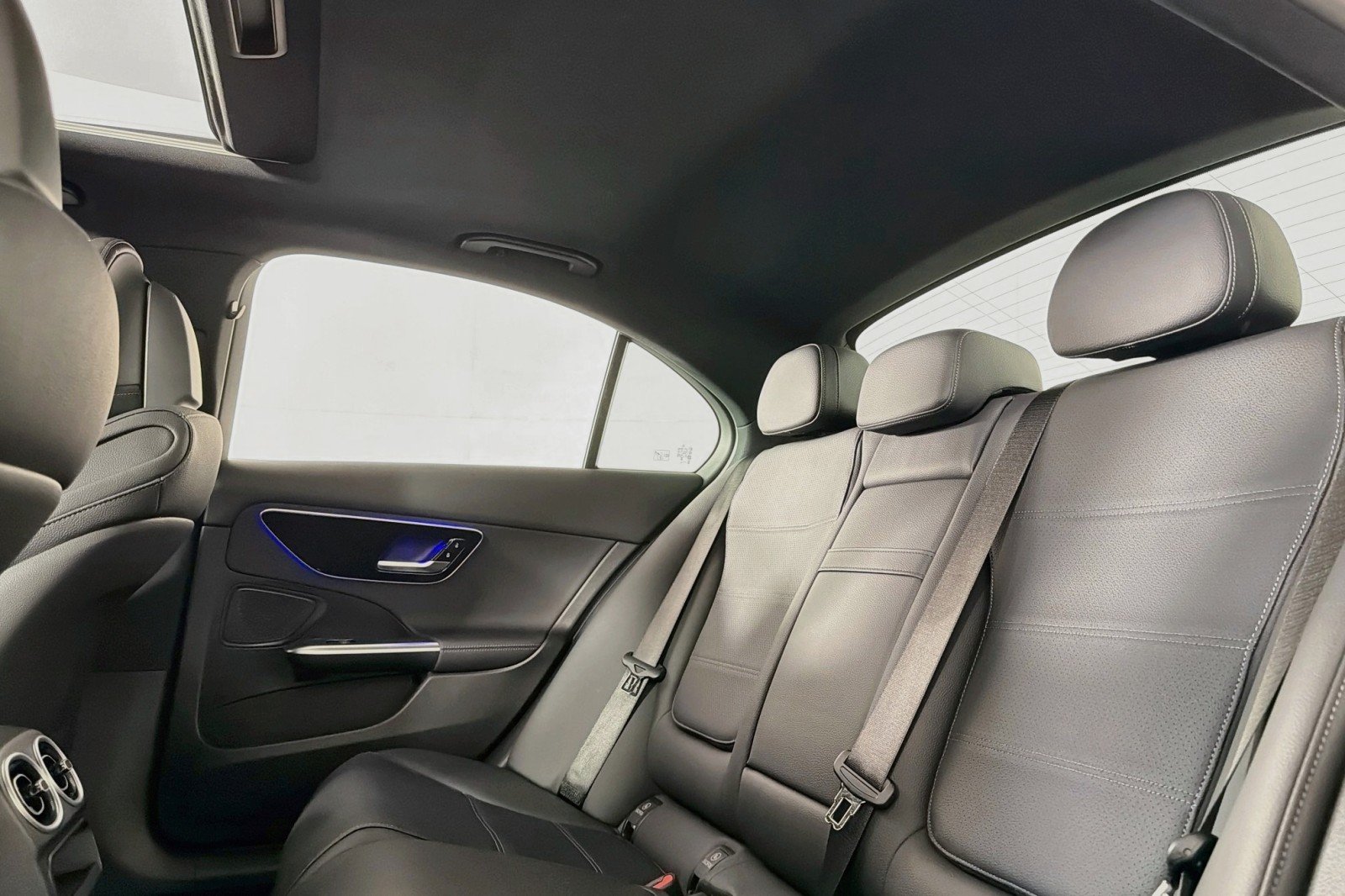 Certified Used 2024 Polar White Mercedes-Benz C 300 image 9