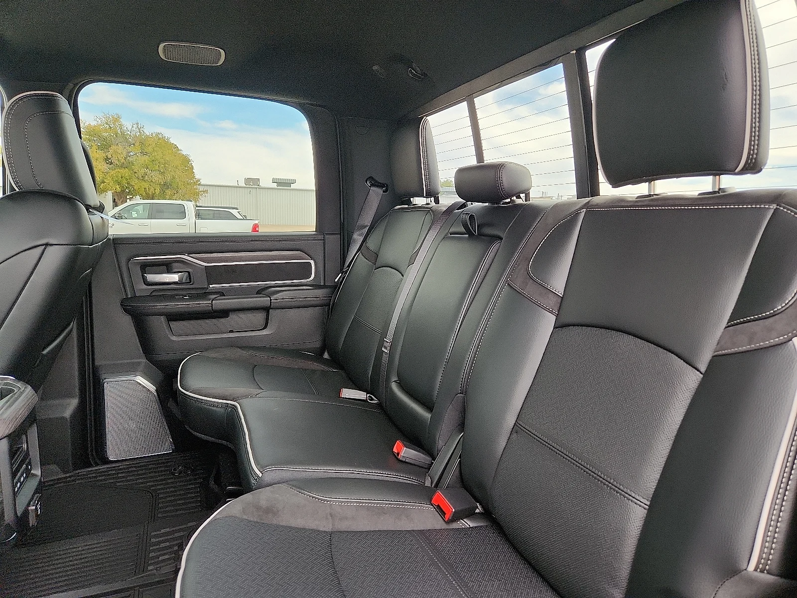 New 2027 Ceramic Gray Clear-Coat  Paint Ram LARAMIE CREW CAB 4X4 8