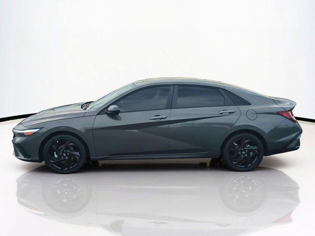 New 2026 Gray Hyundai SEL Sport image 8