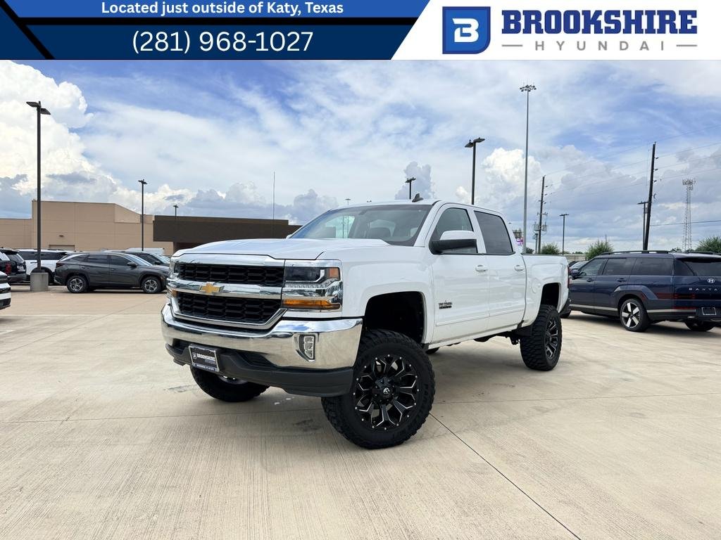 2018 Chevrolet Silverado 1500 LT Crew Cab Standard Box's photo