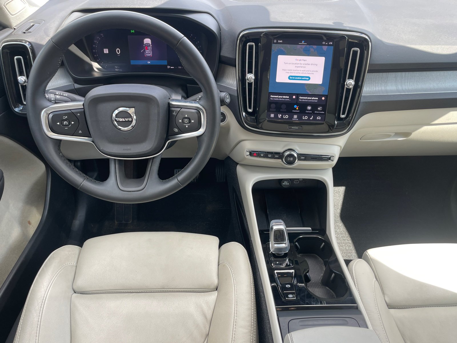 Used 2023 Thunder Grey Metallic Volvo Ultimate Dark Theme image 22