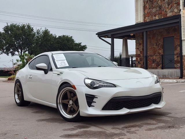 2020 Toyota 86 86 AT's photo