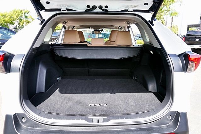 Used 2025 White Toyota XLE image 13