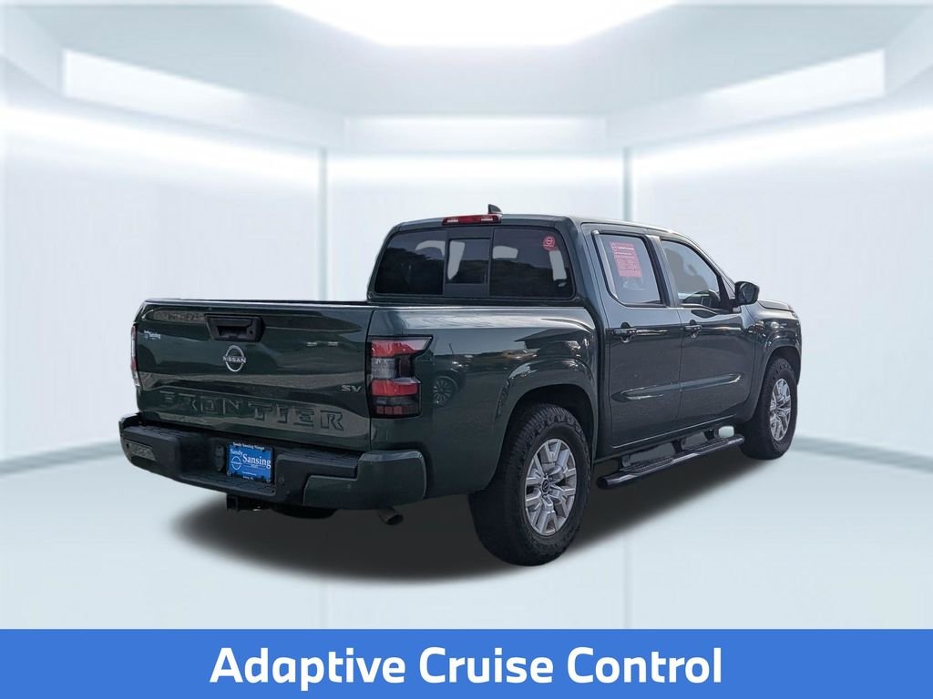 Used 2022 Green Nissan SV image 7