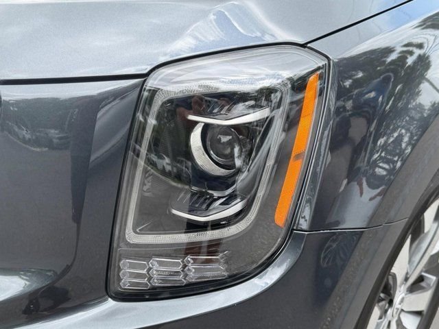 Used 2020 Gray Kia S image 45