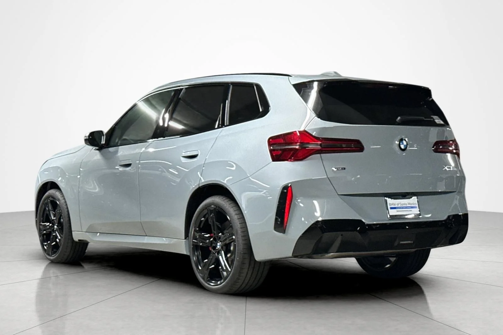 New 2026 Brooklyn Grey Metallic BMW 30 xDrive image 3