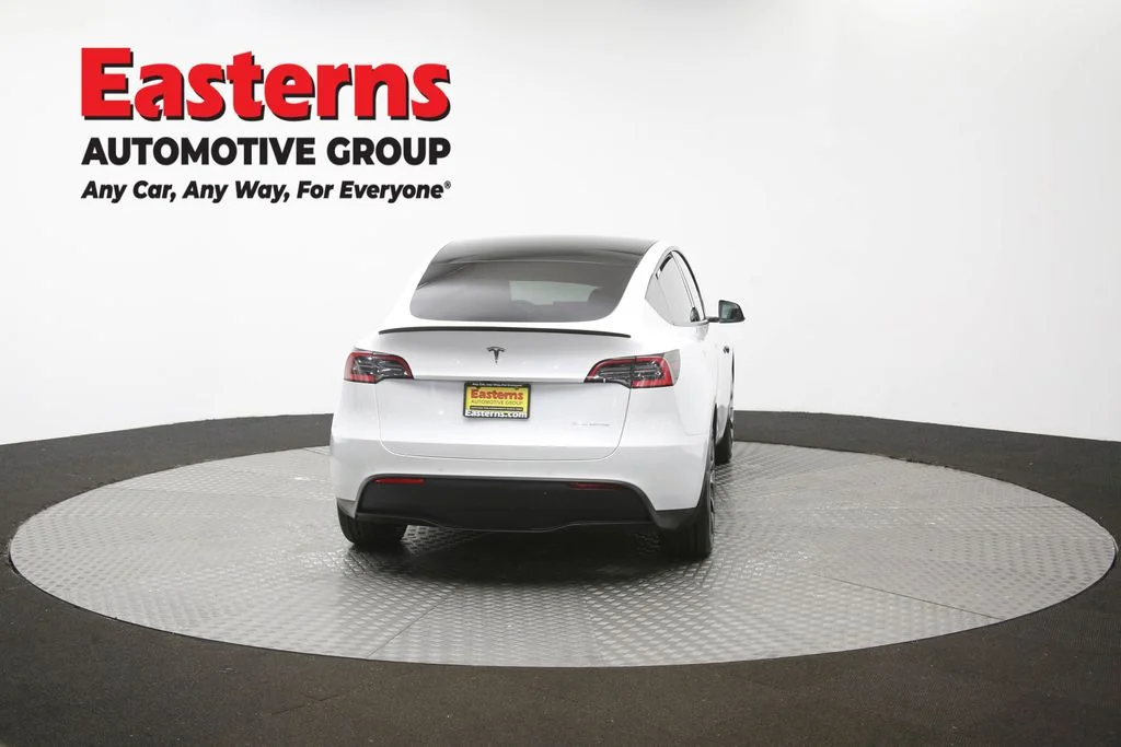 Used 2021 White Tesla Long Range image 34