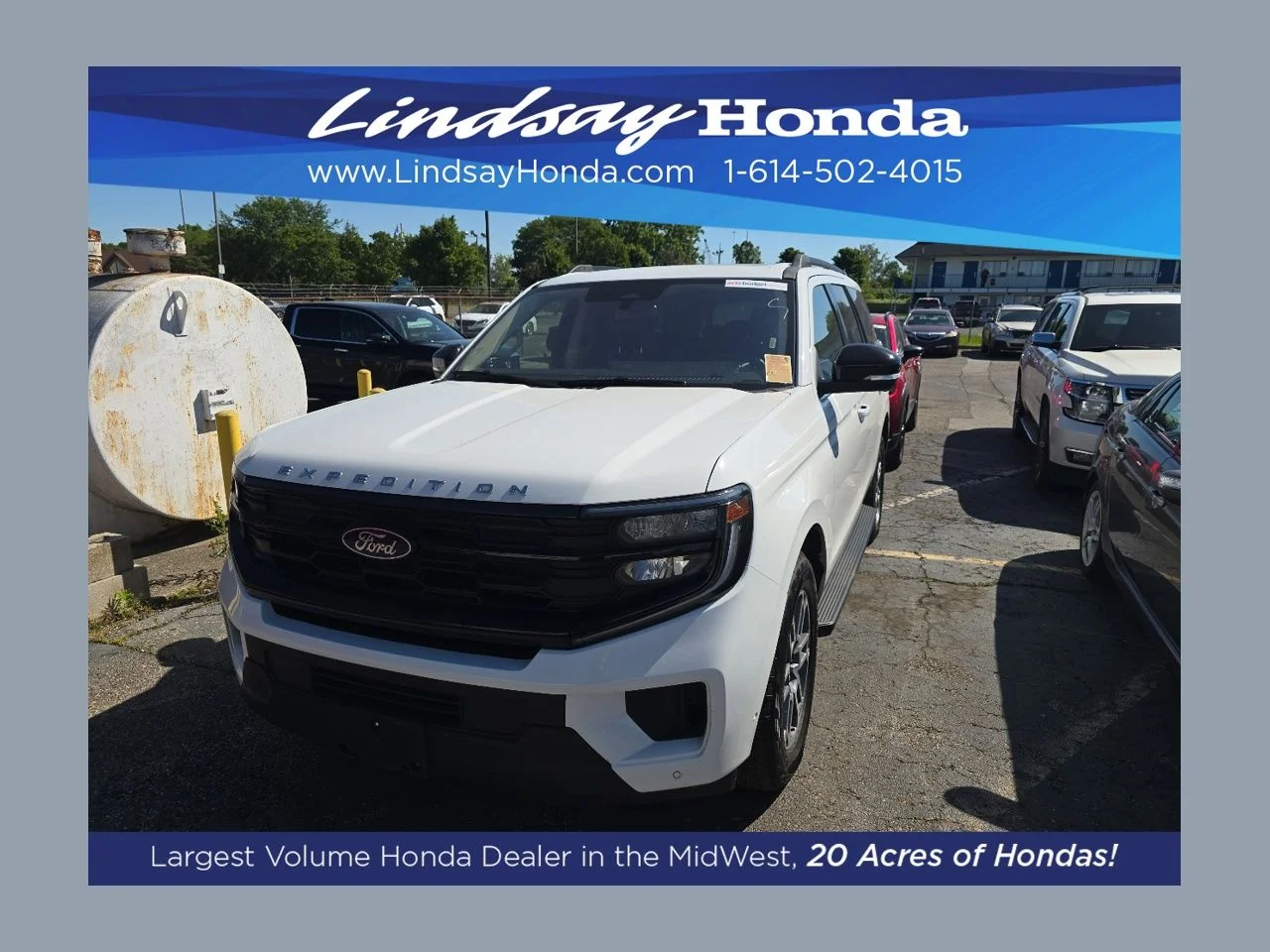 2025 Ford Expedition Active 4x4's photo