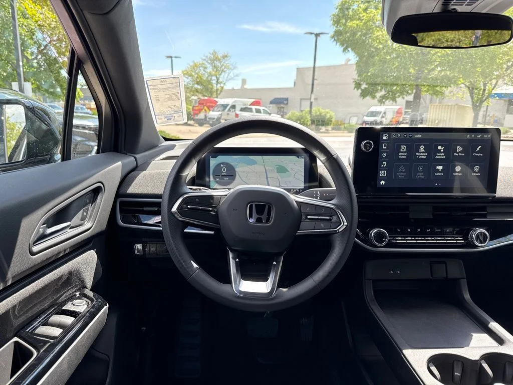 New 2026 Mercury Silver Metallic Honda EX image 3