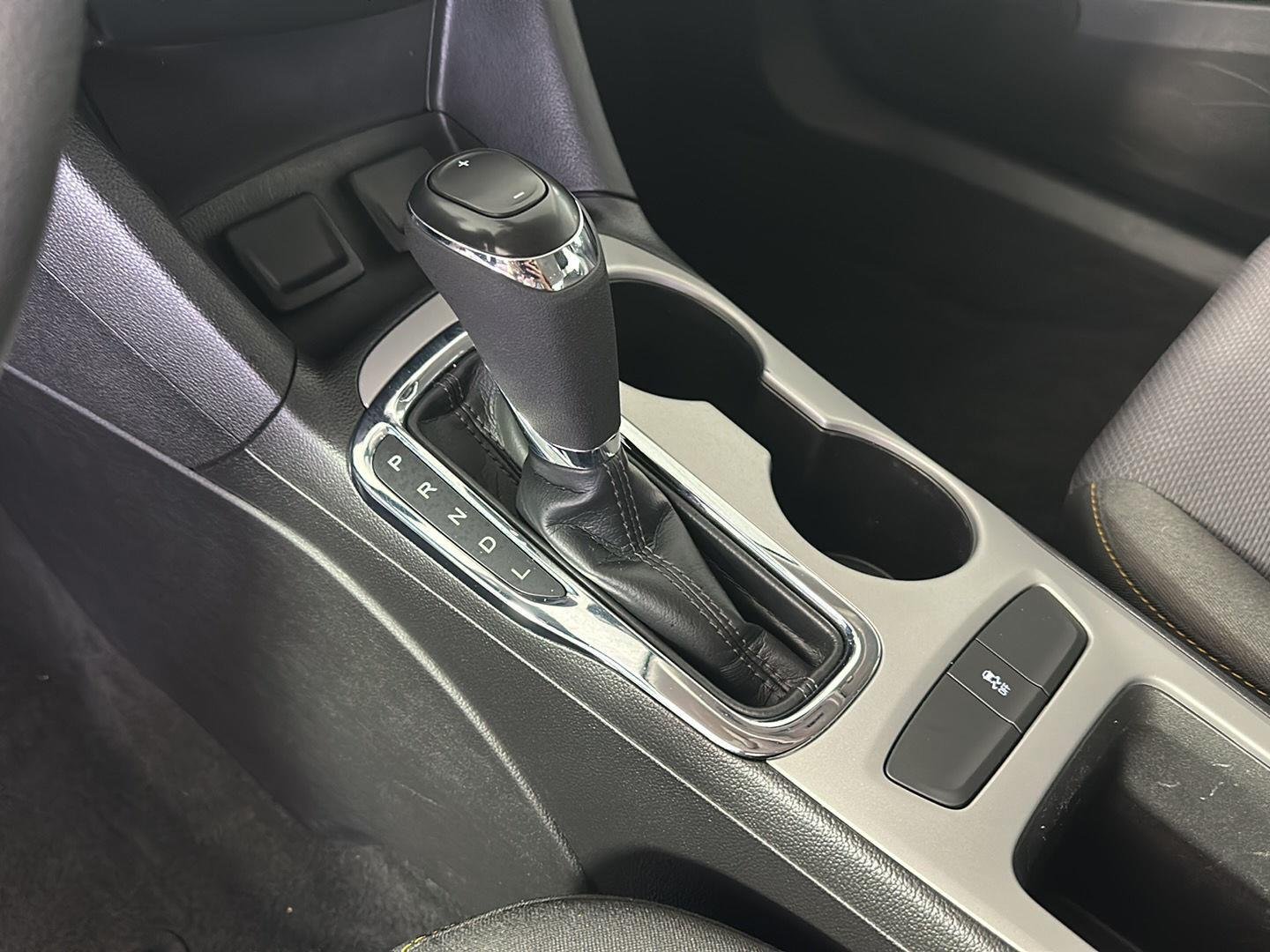 Used 2018 Arctic Blue Metallic Chevrolet LS image 17