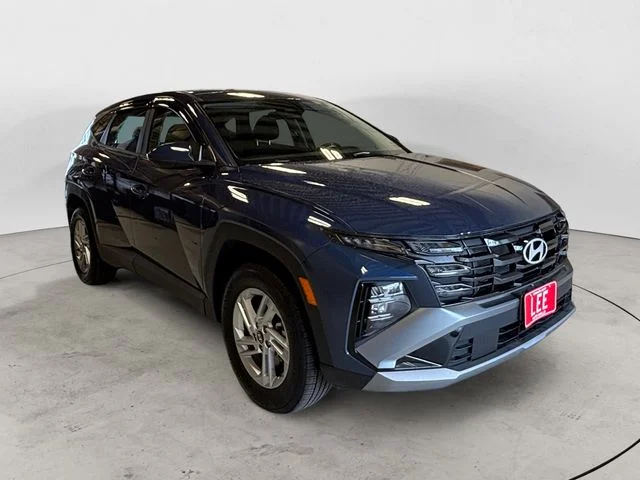 Used 2025 Atlantis Blue Hyundai SE image 7