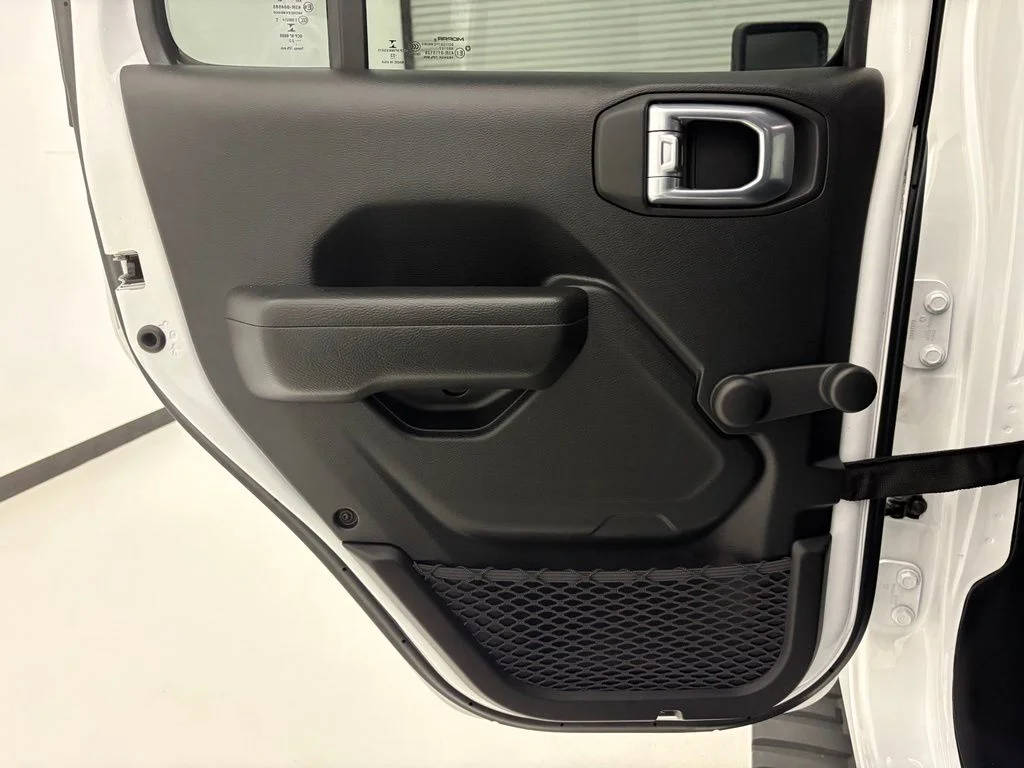 Used 2023 White Jeep Sport image 24