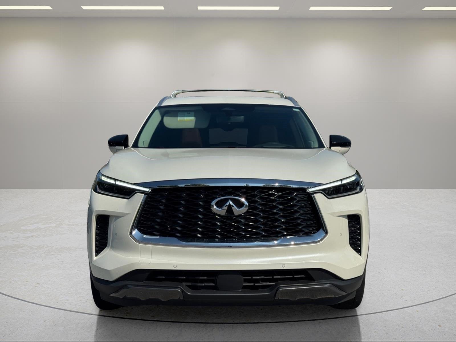 Used 2024 Majestic White INFINITI SENSORY image 8