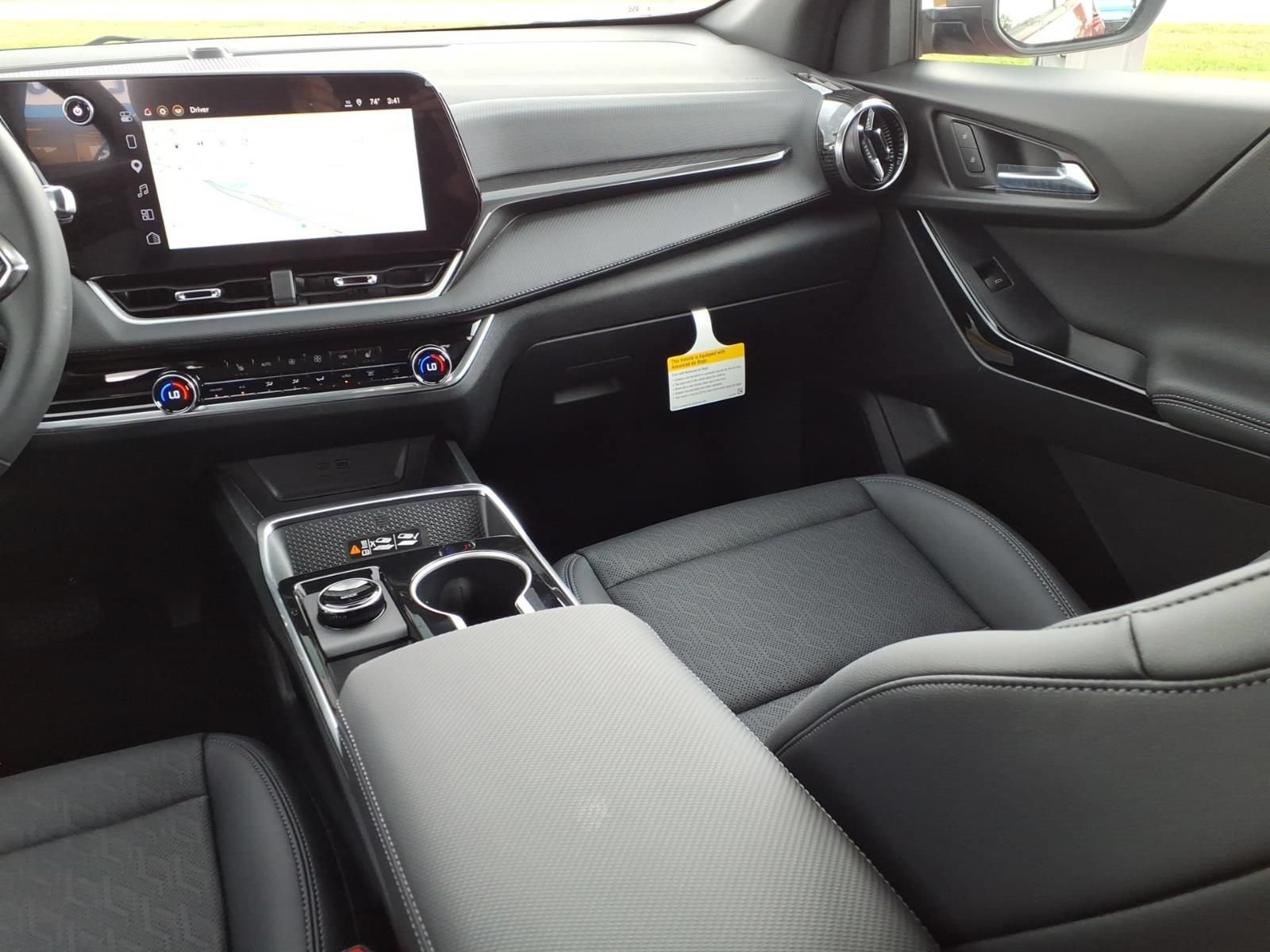 2026 Chevrolet Equinox LT - Photo 14