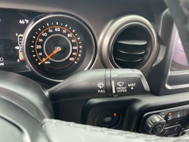 Used 2019 Gray Jeep Unlimited Sport S image 36