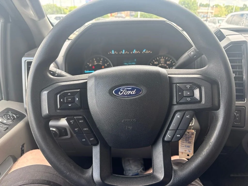 Used 2019 Silver Ford XLT image 13
