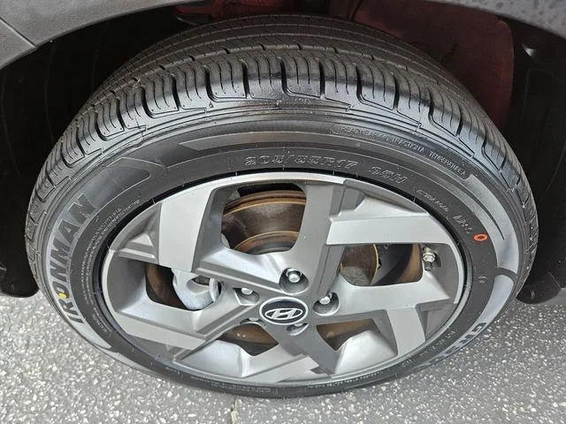 Used 2024 Red Hyundai SEL image 23