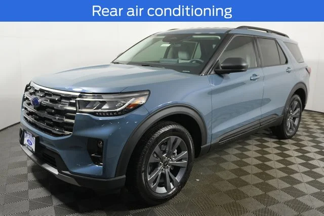 New 2026 Vapor Blue Metallic Ford Active image 7