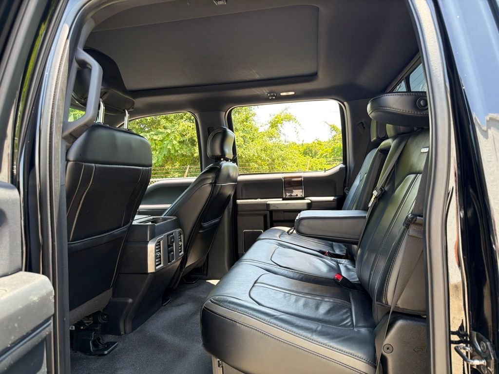 2017 Ford F-350 Super Duty Platinum - Photo 17