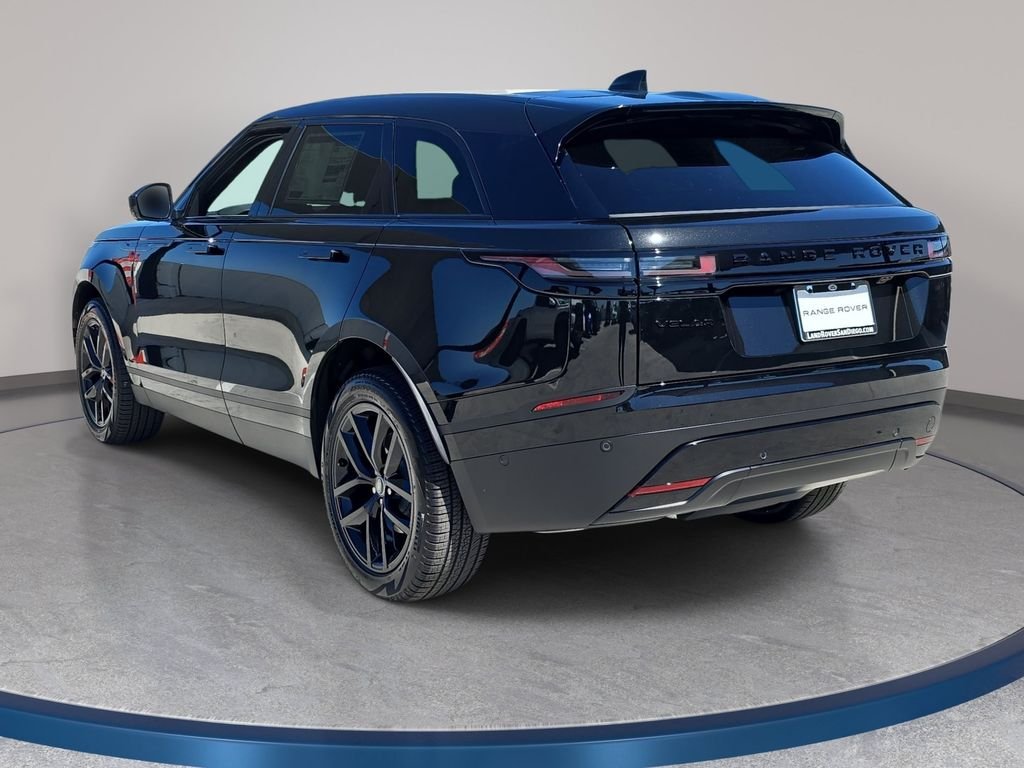 New 2026 Santorini Black Land Rover S image 7