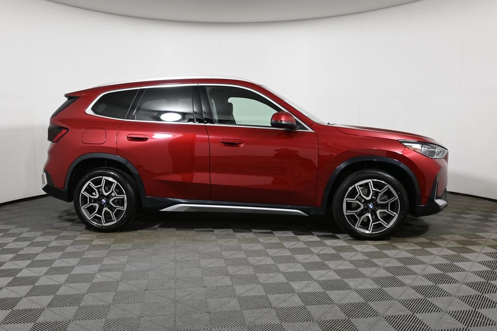 New 2026 Red Metallic BMW xDrive28i image 8