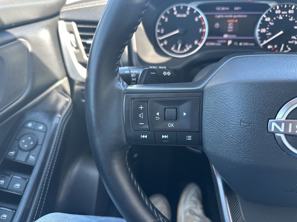 Used 2025 Black Nissan SV image 28