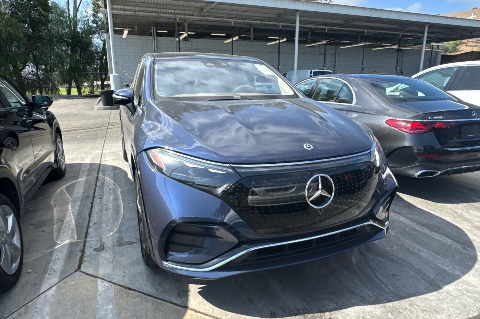 Used 2023 Blue Mercedes-Benz 450 image 3