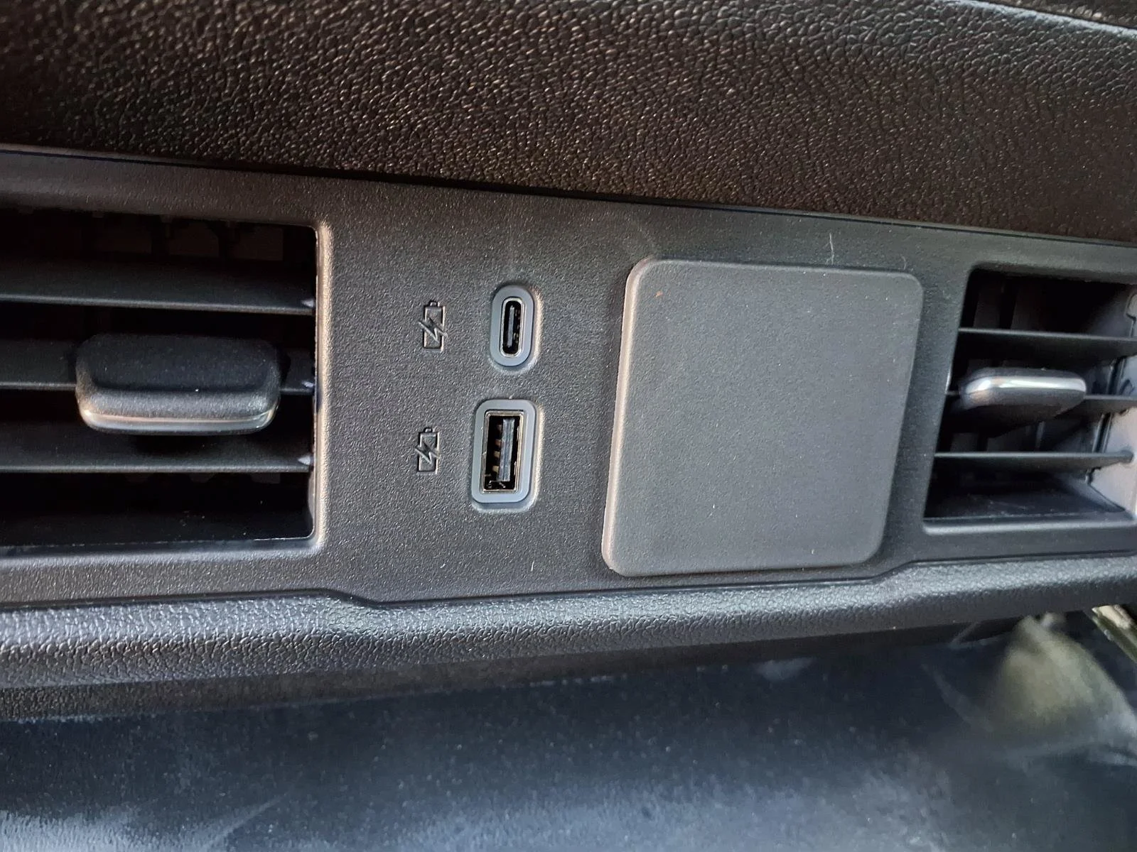 2026 GMC Sierra 2500HD Pro - Photo 22
