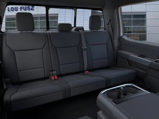 New 2026 Oxford White Ford XLT image 11