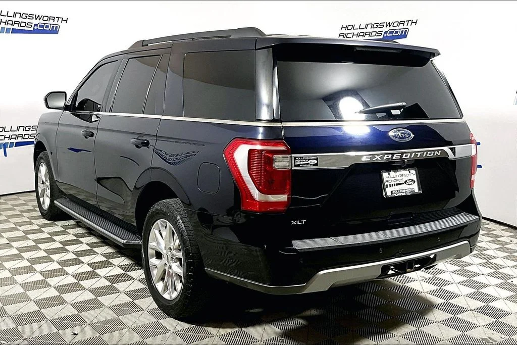 Certified Used 2021 Blue Metallic Ford XLT image 8