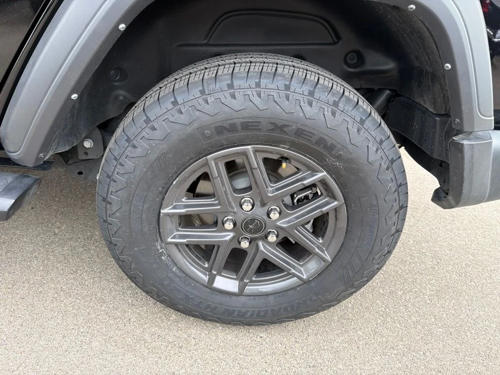 Used 2025 Black Jeep Sport S image 7
