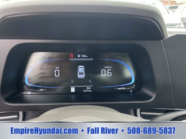 Certified Used 2025 Fluid Metal Hyundai SEL Sport image 32