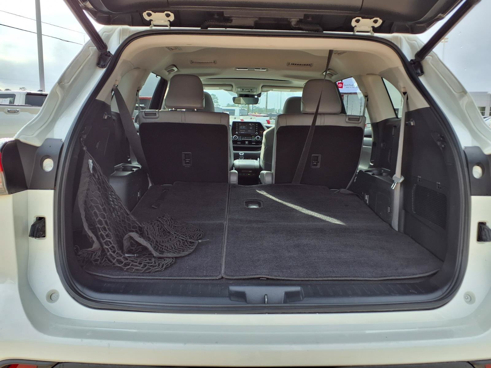 Certified Used 2020 Blizzard Pearl Toyota XLE image 8