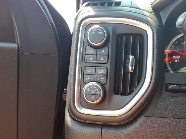 Used 2020 BLACK Chevrolet High Country image 13