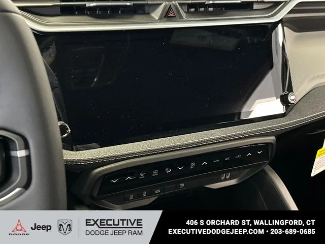 New 2026 Bright White Clear-Coat Exterior Paint Jeep Laredo image 13