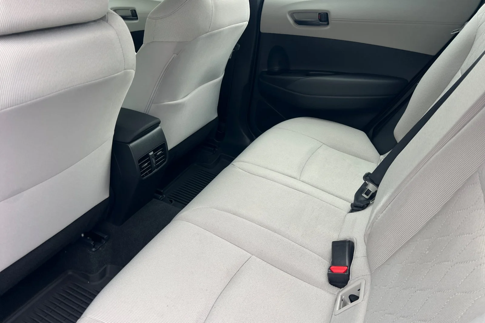 Certified Used 2026 Wind Chill Pearl Toyota L image 12
