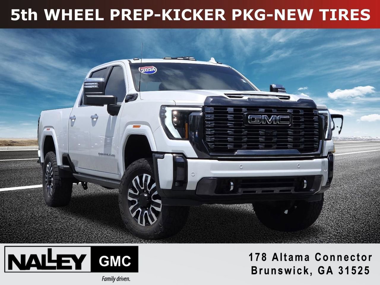 2024 GMC Sierra Denali Ultimate 4WD Crew Cab Long Box's photo