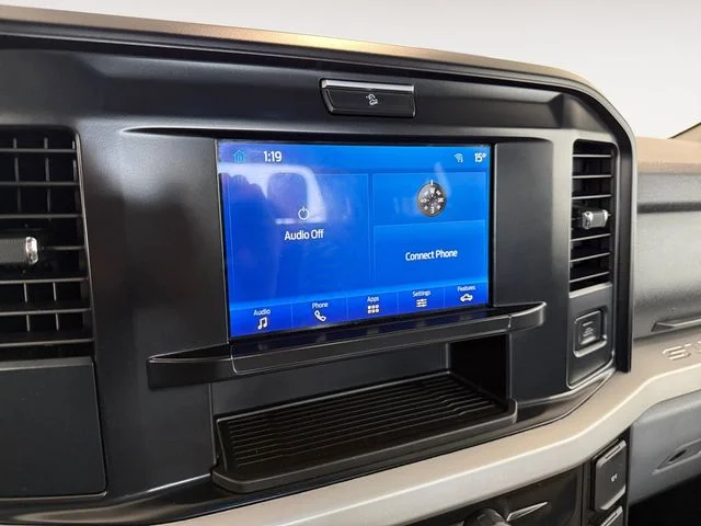 Certified Used 2025 Oxford White Ford XLT image 15