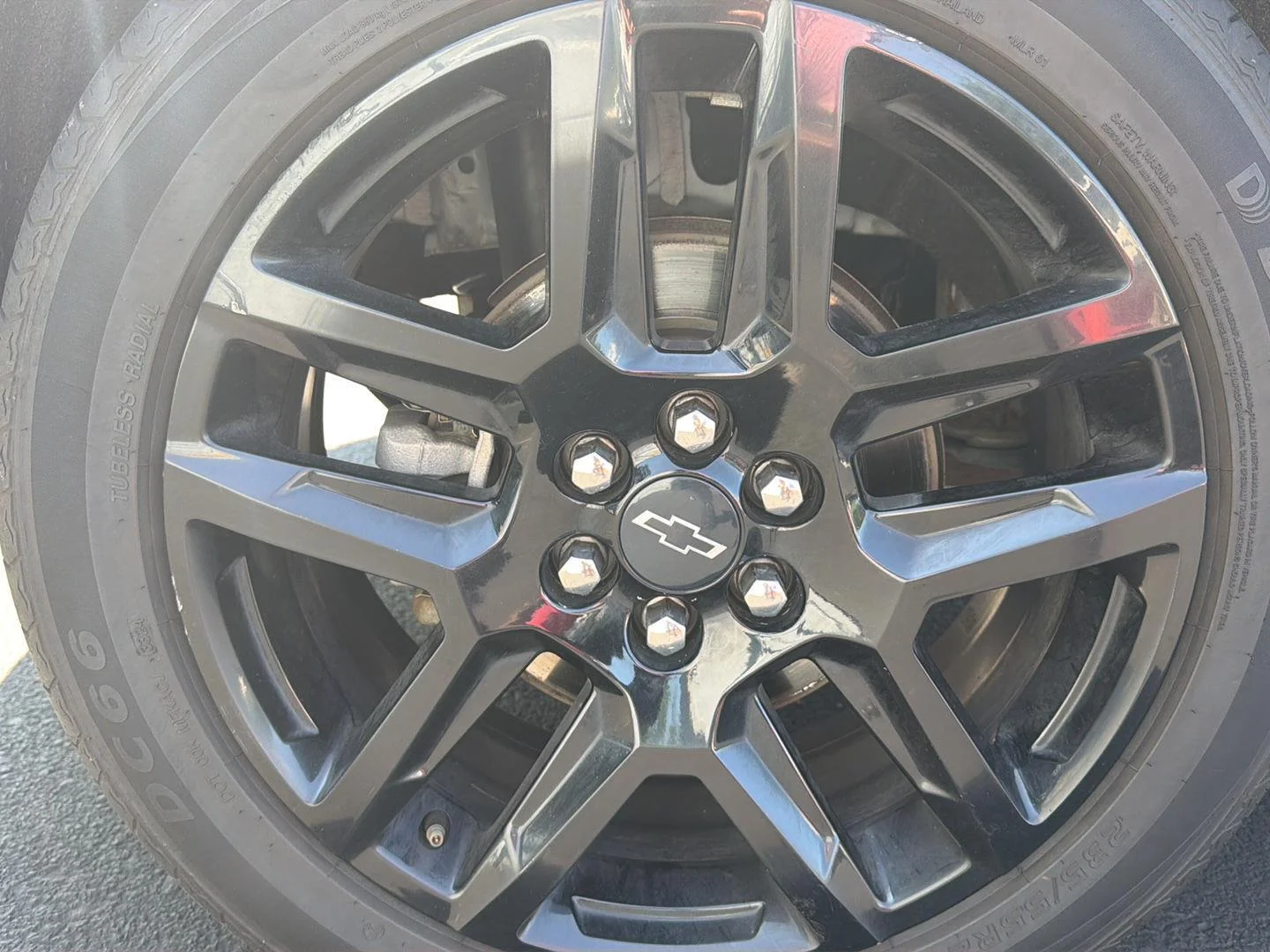Used 2020 Summit White Chevrolet LT image 9