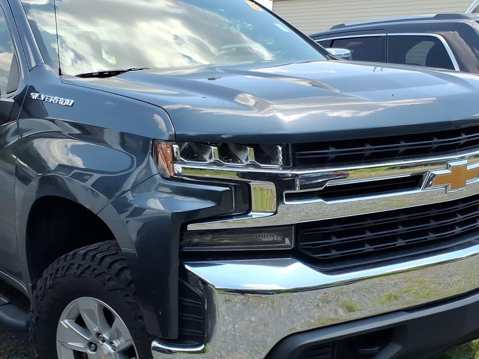 Used 2020 Shadow Gray Metallic Chevrolet LT image 6