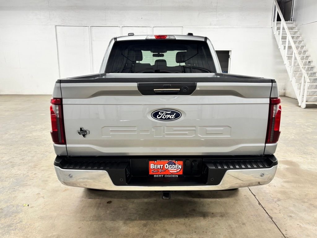 Used 2024 Silver Ford XLT image 6