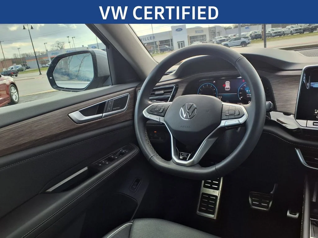 Certified Used 2025 Silver Mist Metallic Volkswagen 2.0T SEL Premium R-Line image 22